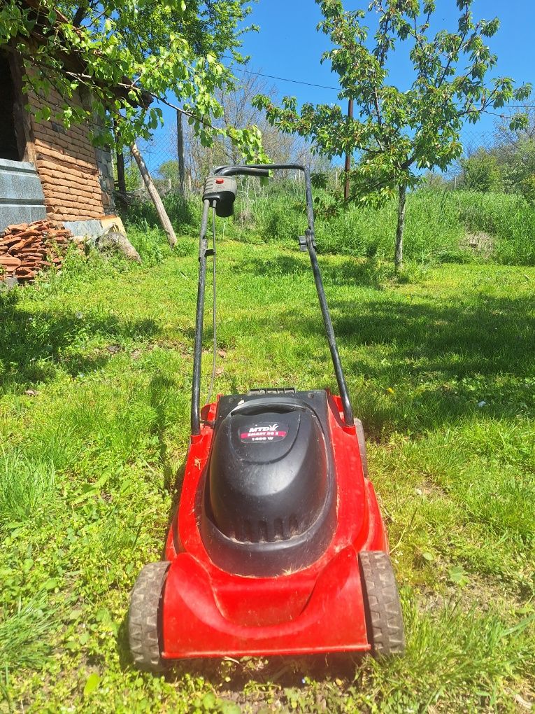 Косачка електрическа - MTD Smart 38E 1400W