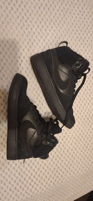 Зимни кецове Nike, 35.5 номер