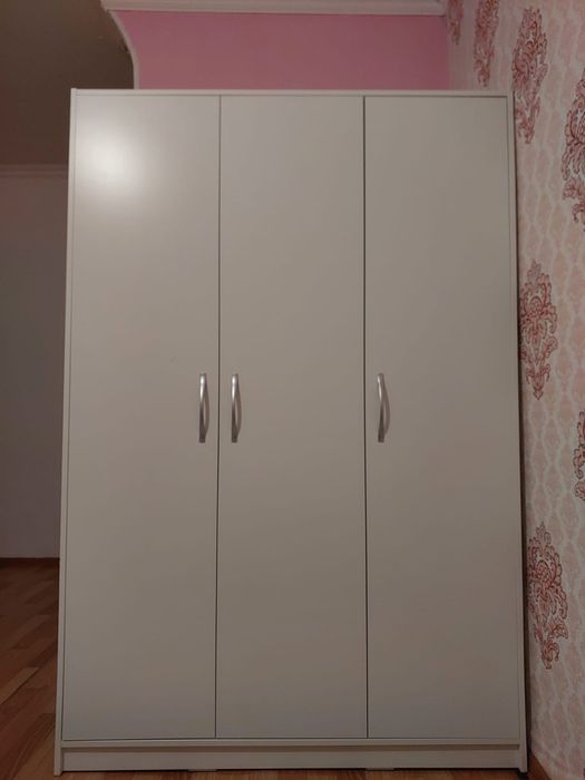 Срочно продам шкаф в хорошем состоянии Астана