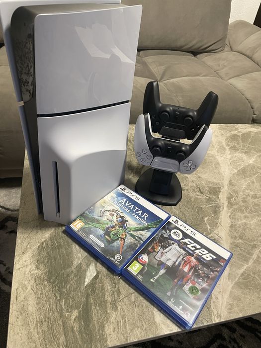 PlayStation 5 + Manete(2) + Jocuri(2) + Statie de Andocare