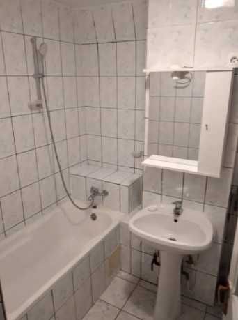 Apartament 2 camere decomandat in M-uri, bloc reabilitat