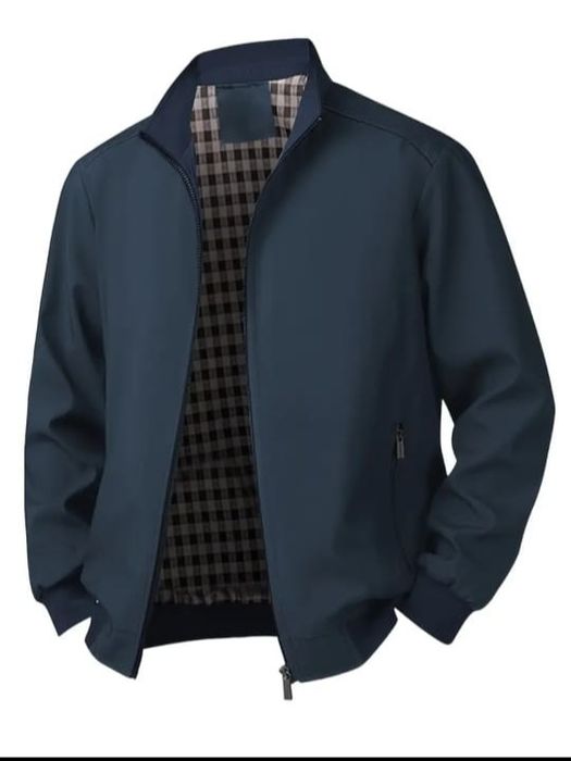 Весенняя мужская куртка