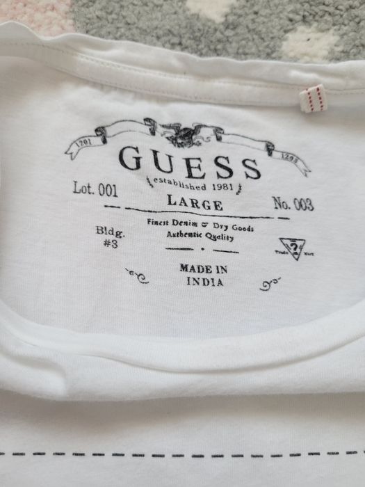 Tricou Guess M-L pt dama
