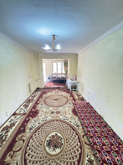 Техналогичиский томонда 1-этажда 2 хонали квартира сотилади