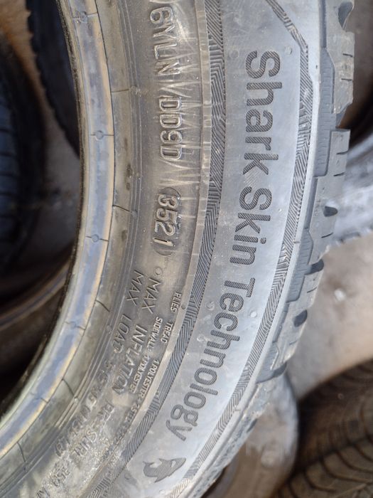Нови 2бр.195/55/15 Унироял дот2821