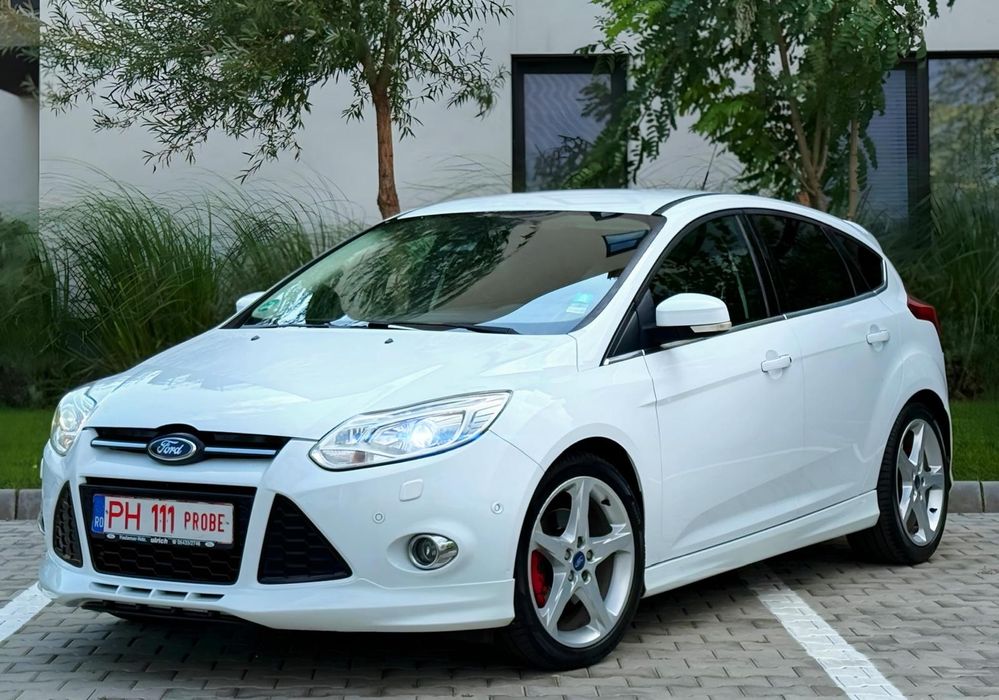 Ford Focus 3 Rate  ST-Line 151.000 KM/Bi-Xenon/SONY/Clima/Line-Assist