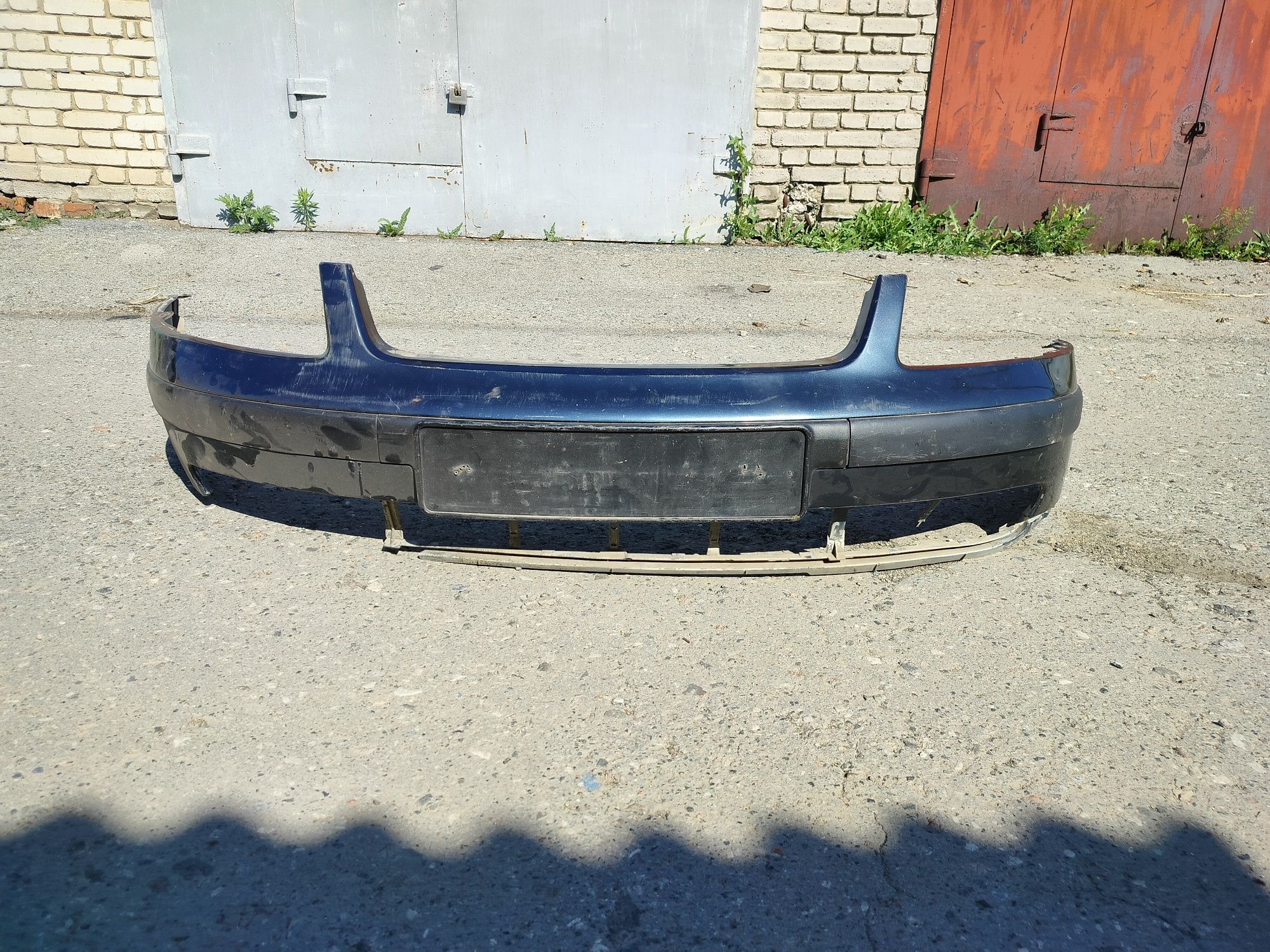 Бампер на пассат б5