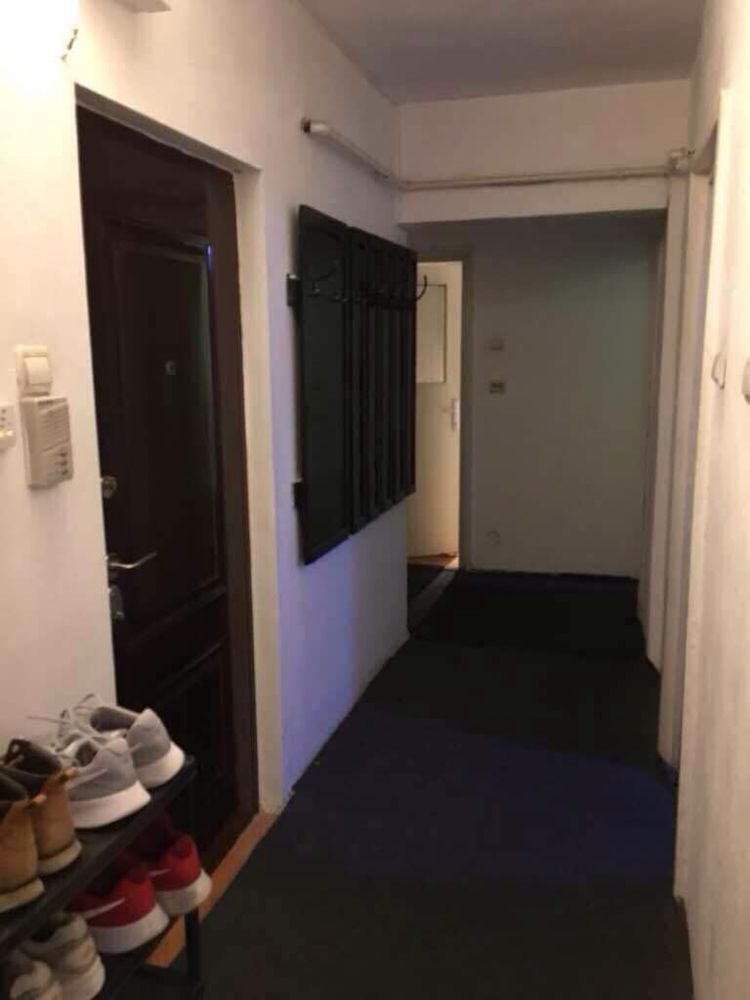 Inchiriez o cameră cu balcon, zona sens giratoriu Mărăști.