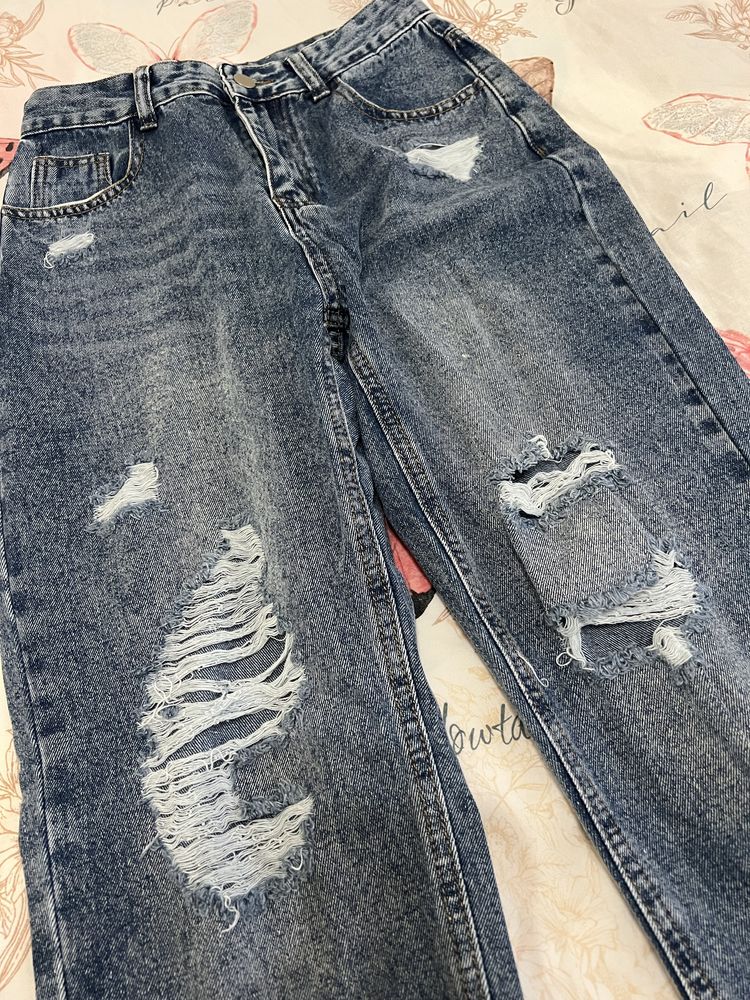 Дънки модел Mom fit