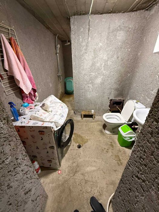 Продается двор 5 сотка не далеко от Самгаси