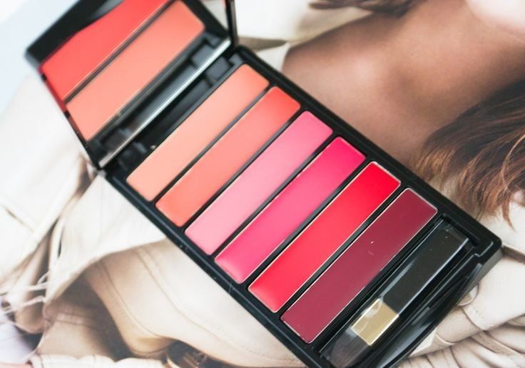 Paleta 6 rujuri Loreal Color Riche La Palette Glam Lips