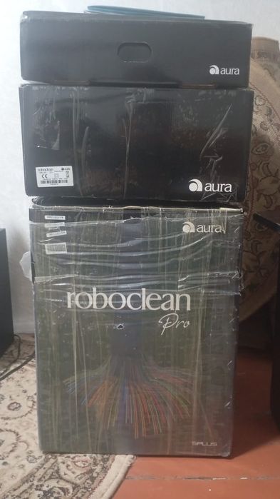 Моющий пылесос "ROBOCLEAN"