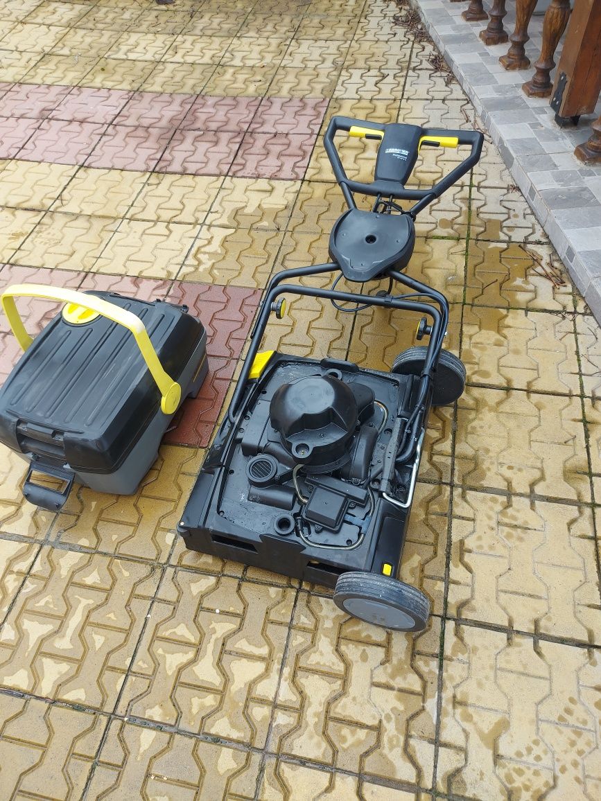 Подопочистващ автомат KARCHER BP 40/10 CADV