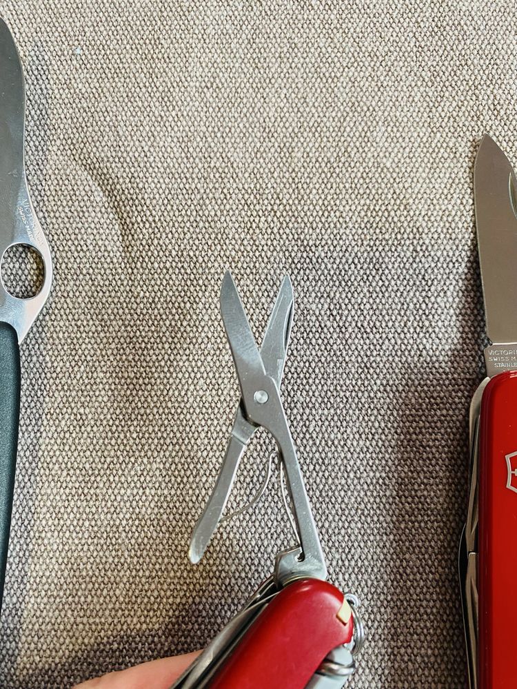 Ножчета Victorinox , швейцарско джобно ножче