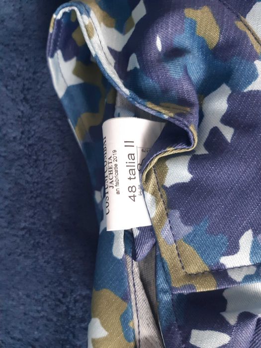 Tinuta militara.
