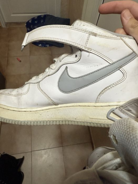 Nike Air Force Mid White Grey Retro