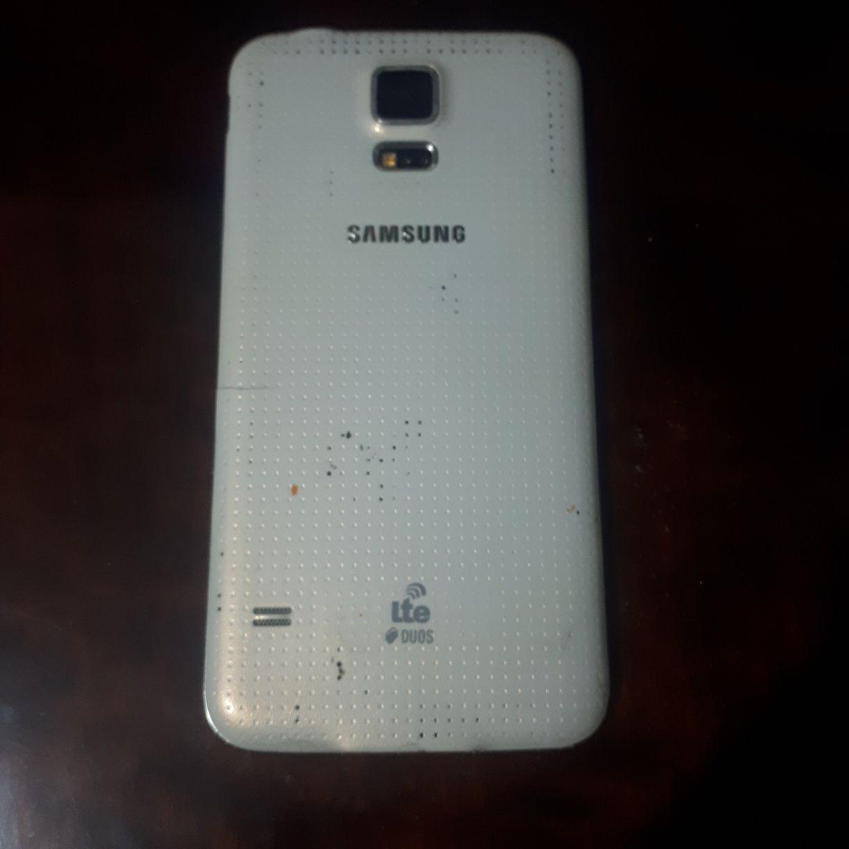 Продам Samsung S5 (g900fd)