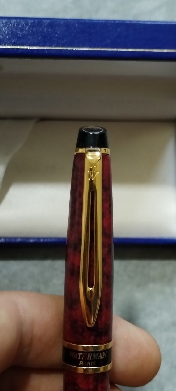 Перьевая ручка WATERMAN PARIS