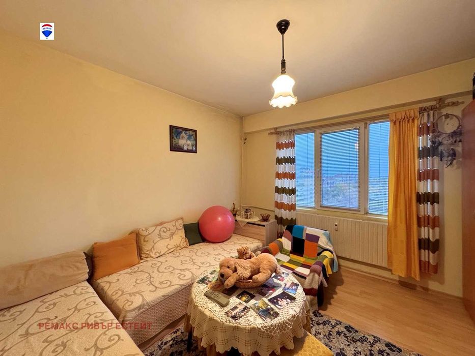 Продава се Тристаен апартамент в Русе, Възраждане - 77 кв.м за 1272 €/кв.м - Снимка #7