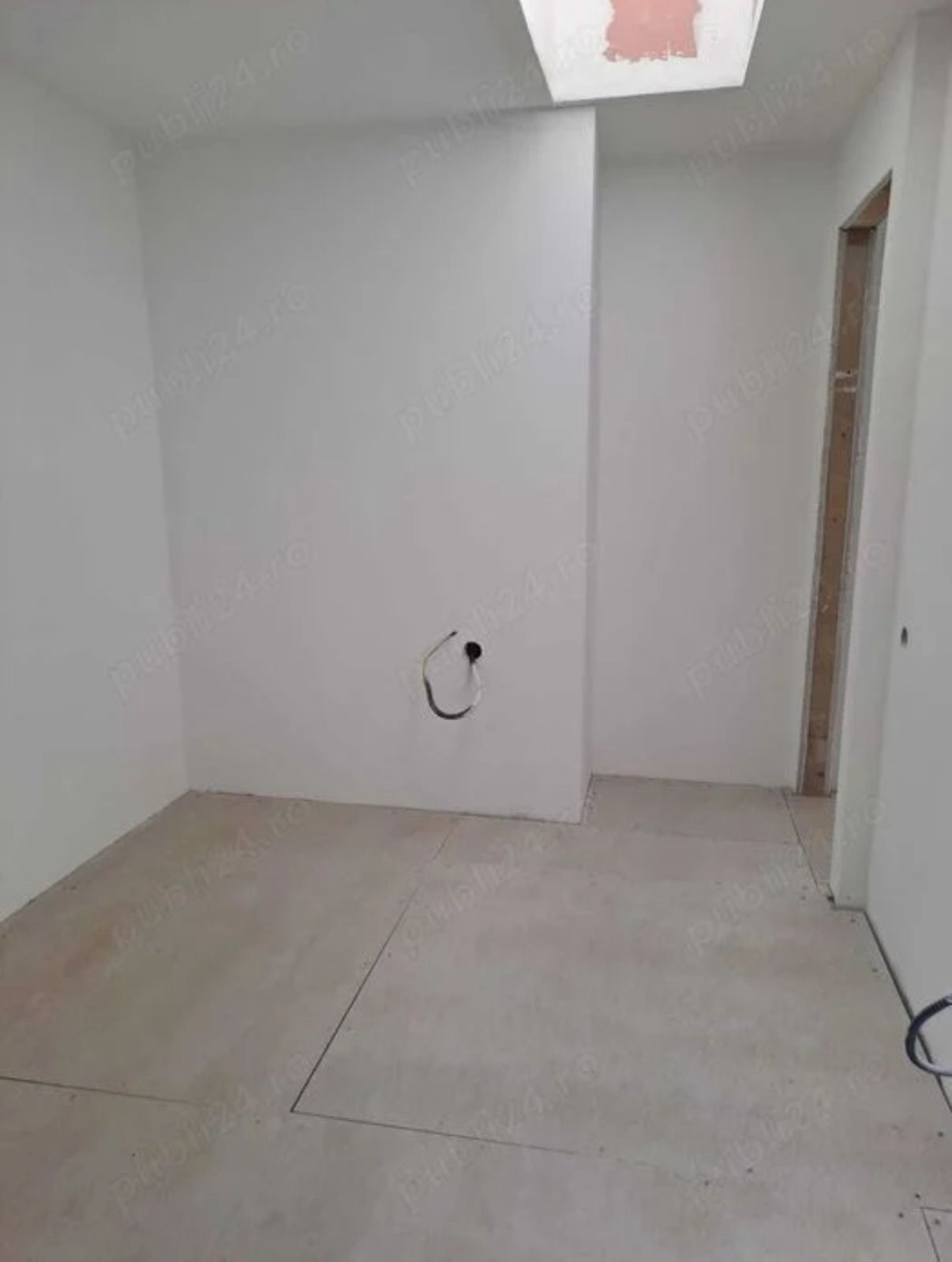 Vând apartament la preț accesibil – ideal pentru familie!*