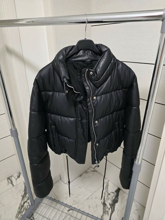 Късо яке Bershka L