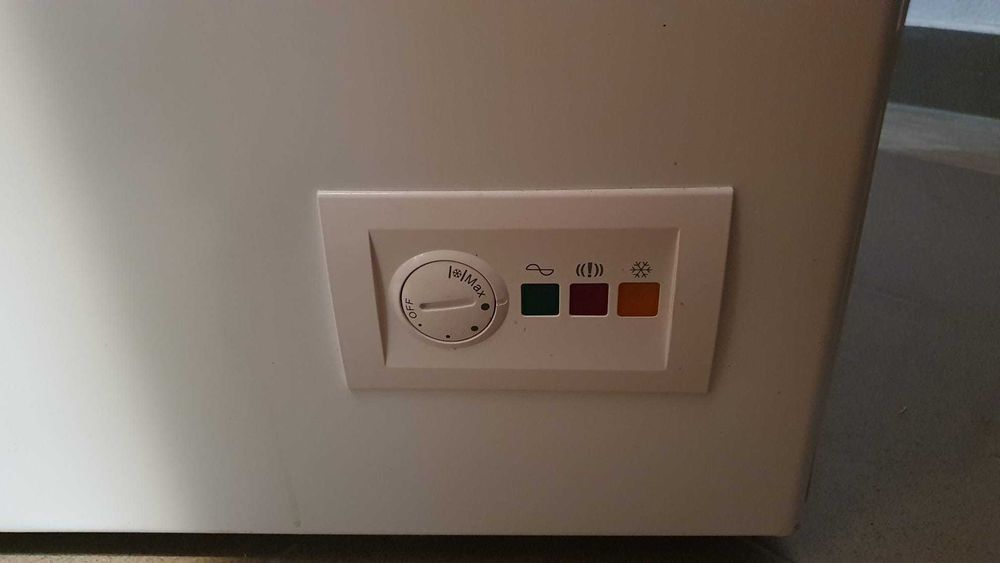 Lada frigorifica noua Beko HS23753 ClasaA++, 350Lit., perete triplu