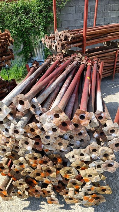 Panouri popi metalici montanți cravate...