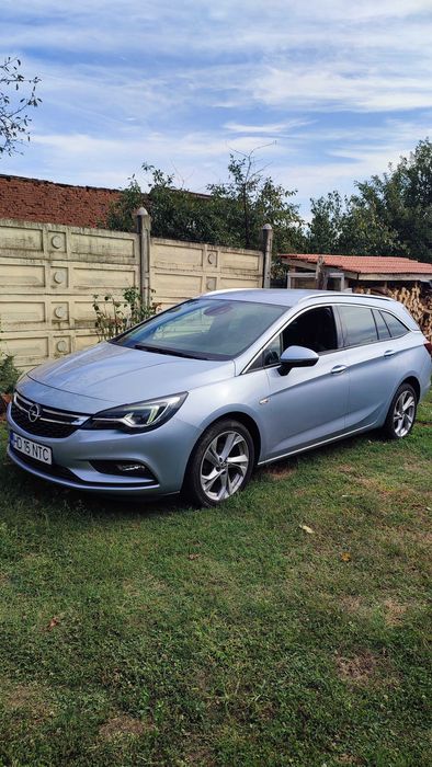 Opel Astra K Tourer Sport+ 150cp 6 trepte