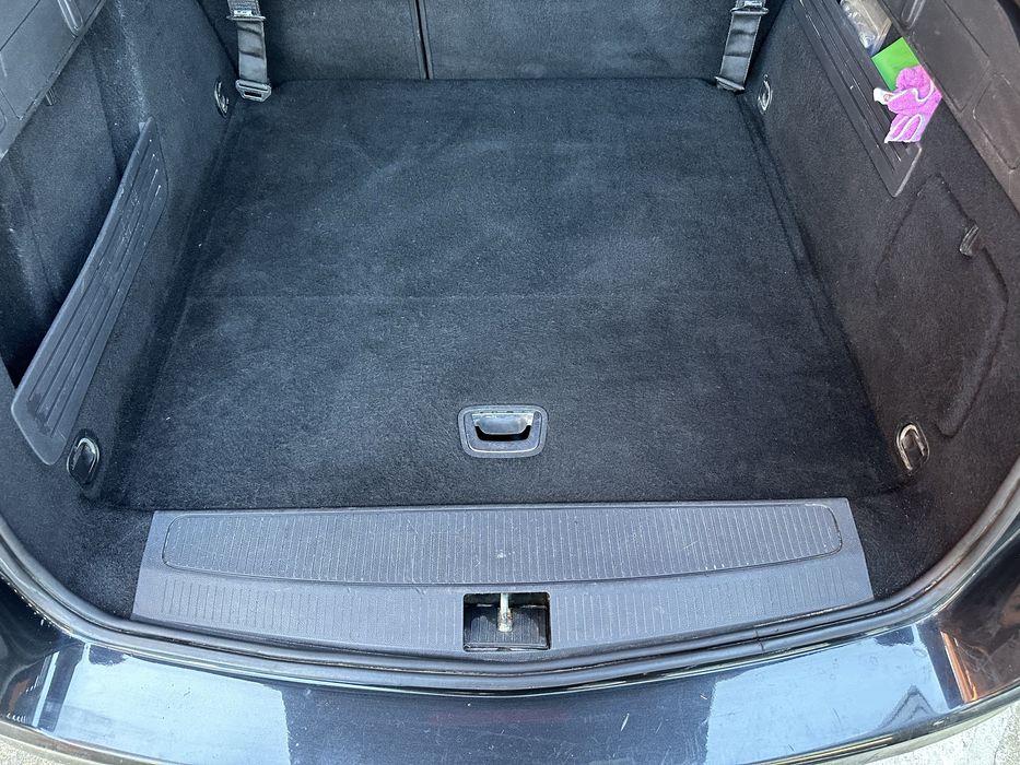 Opel Astra J Combi 2012