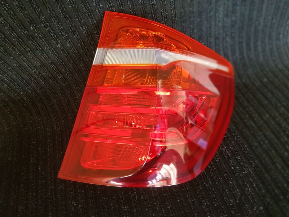 Външен десен стоп за BMW X3 F25 БМВ Х3 Ф25 от 2011 до 2016