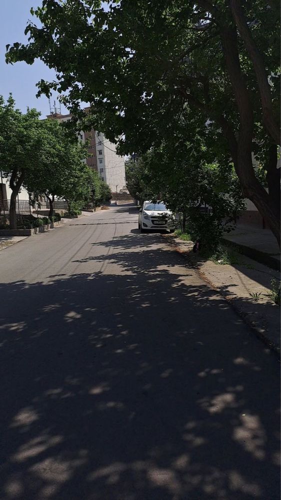 Продается участок в центре города