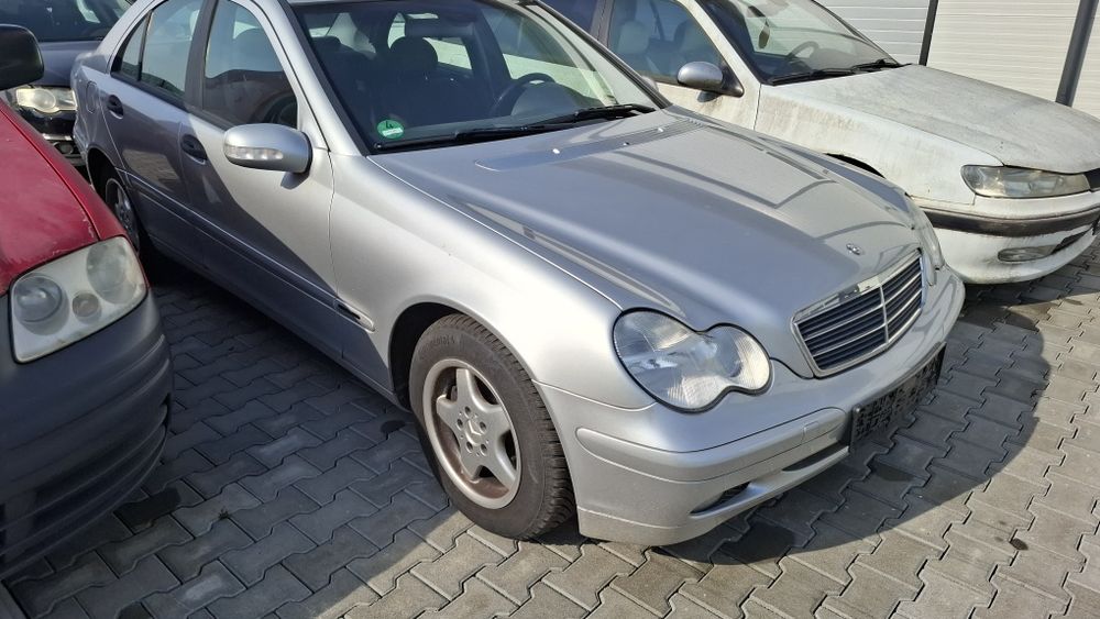 Vand far,stop, aripa Mercedes C180