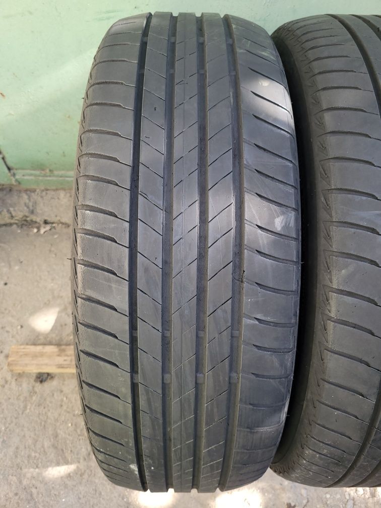 2 cauciucuri de vara Bridgestone 215 60 17