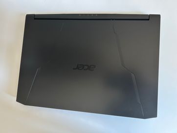 Геймърски Лаптоп Acer Nitro 5 15.6”