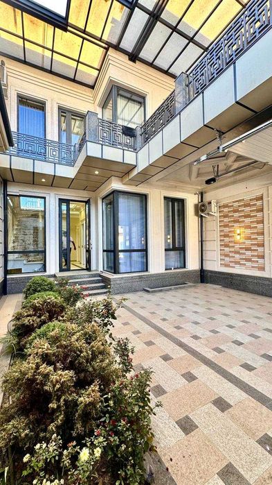 ул. Циолковского
1.7 соток
3 уровня
Площадь дома: 250 м²
6 комнат