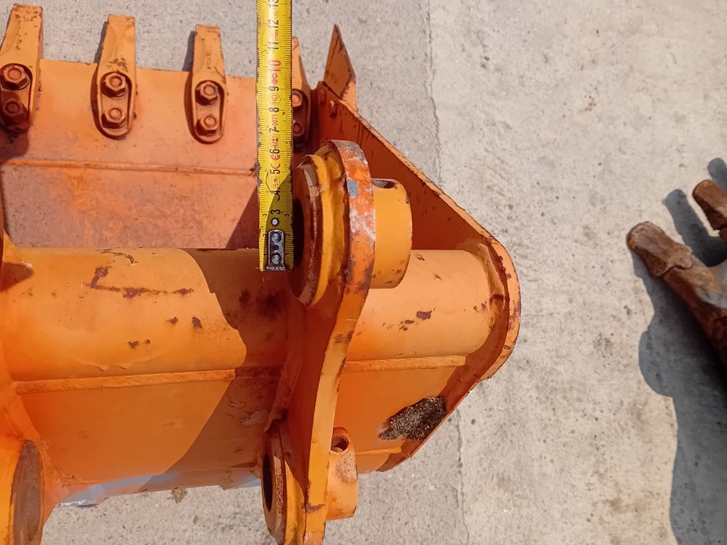 Cupa noua 47 cm miniexcavator 2.5 2.7 tone