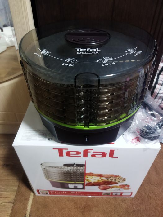 Мощная сушка  для овощей фруктов Tefal