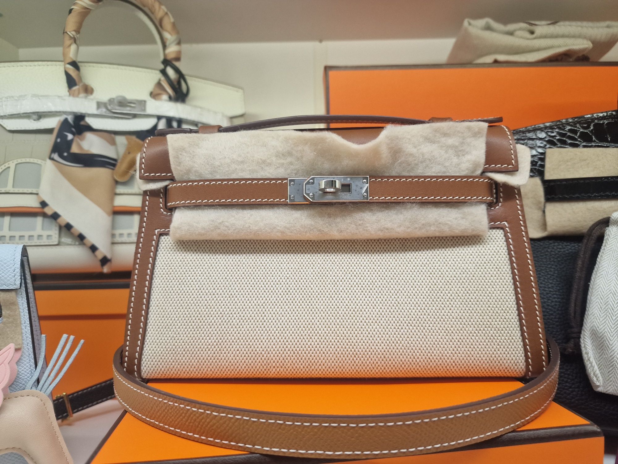 Разни чанти Hermes