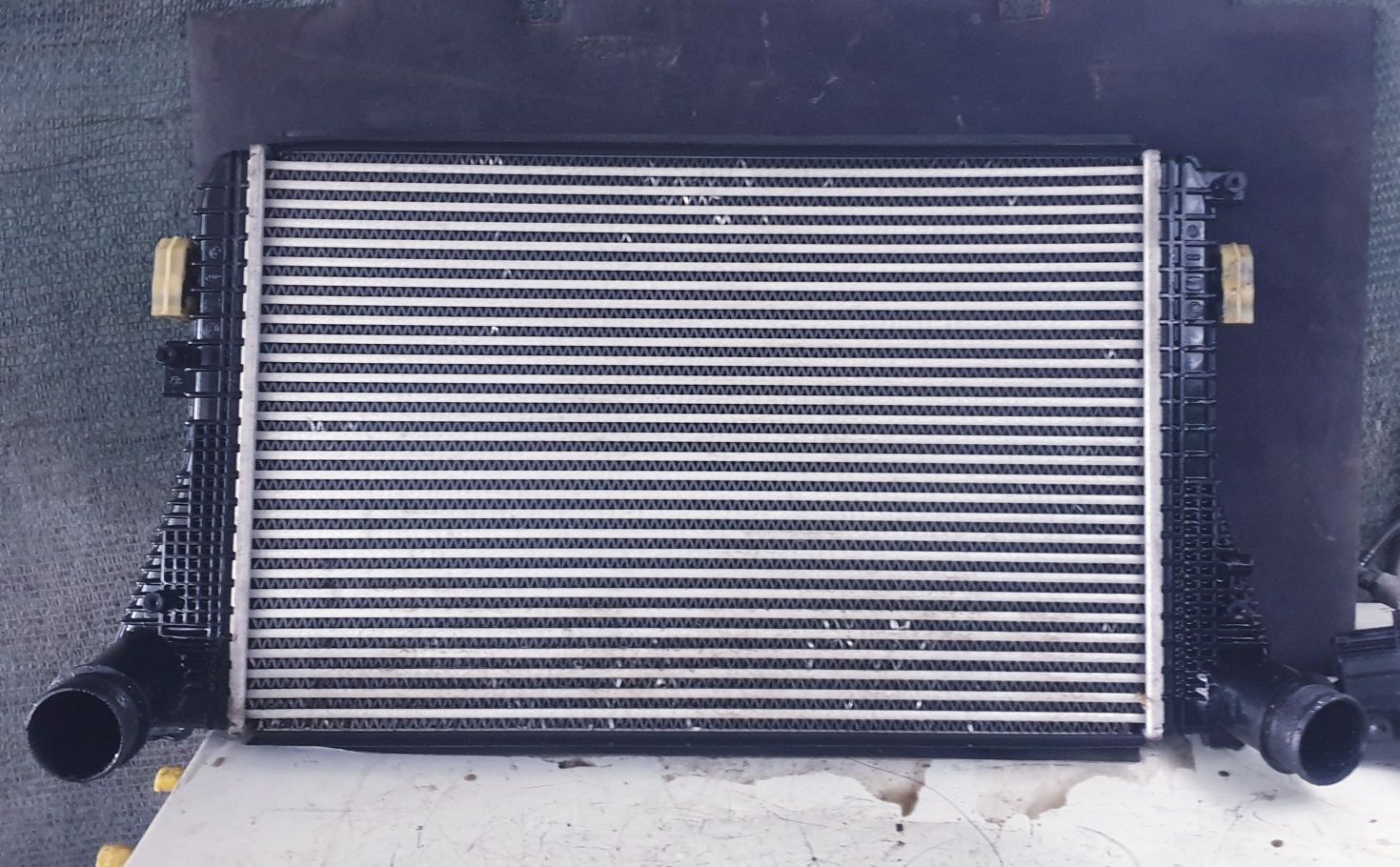 Radiatoare Apă intercooler clima SKODA Superb 2.0 170  cai 2010 euro 5