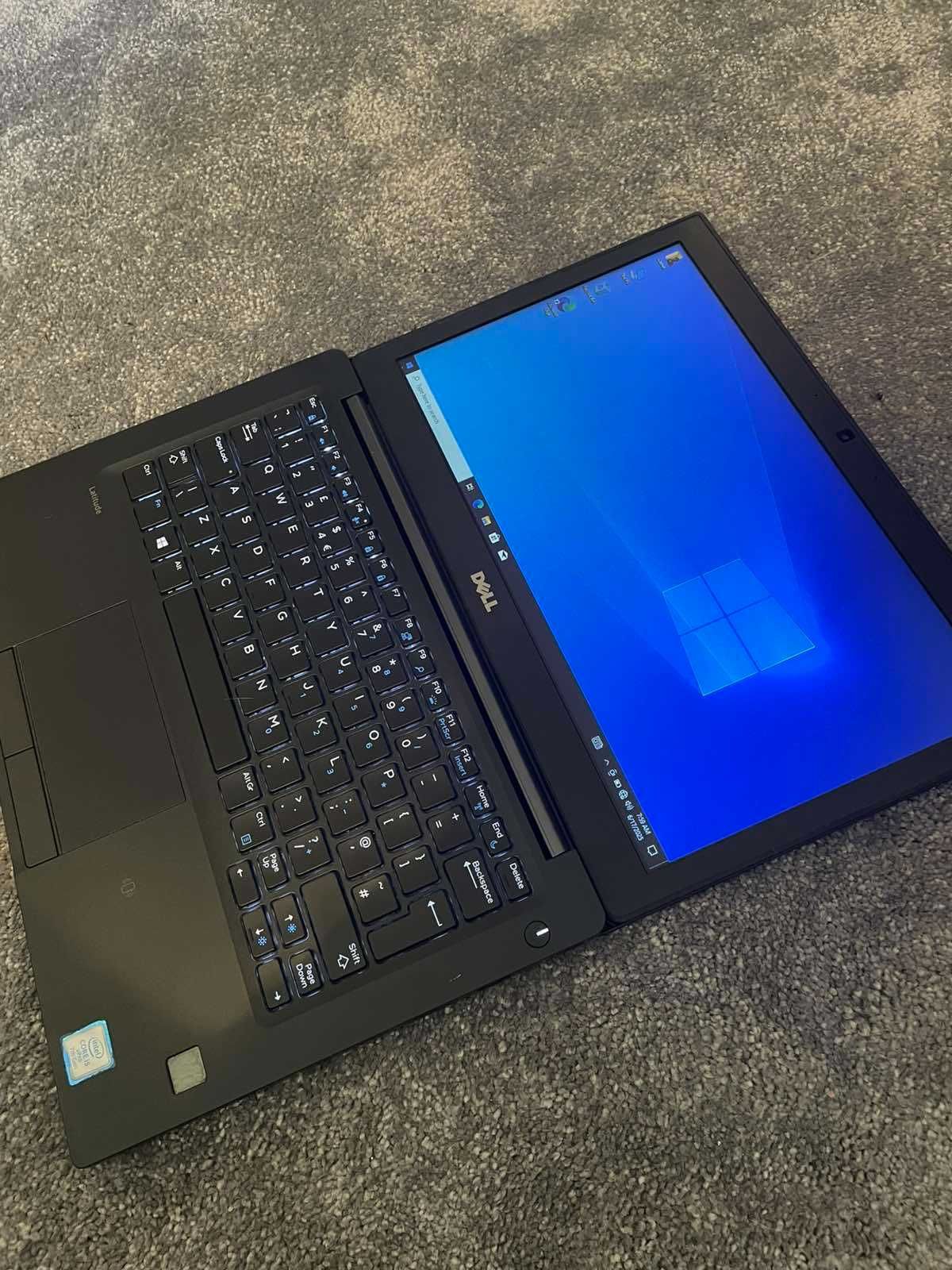 12.5' Dell Latitude 7280 - intel core i5 7th gen - 8GB RAM - 256GB SSD