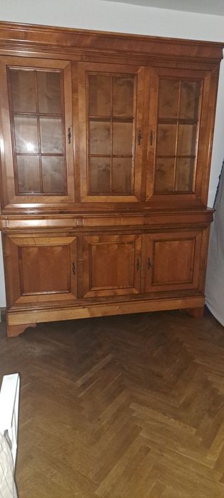 Mobila vintage sufragerie