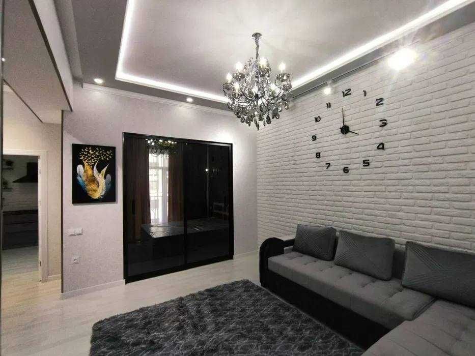 Сдам 2х-Ком 7/9 Светлую Квартиру В ЖК New life IT Park (Р3)