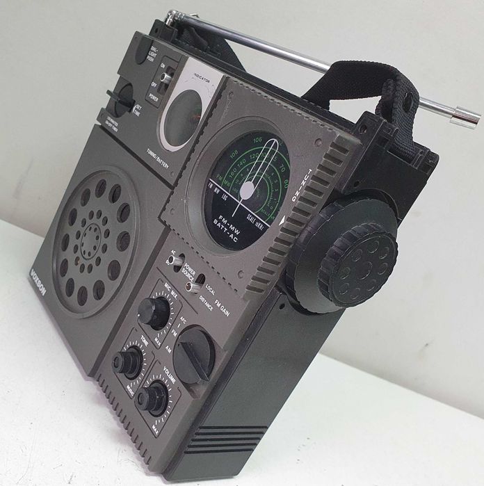 Voxson transistor radio ca National Panasonic GX Cougar Military RF