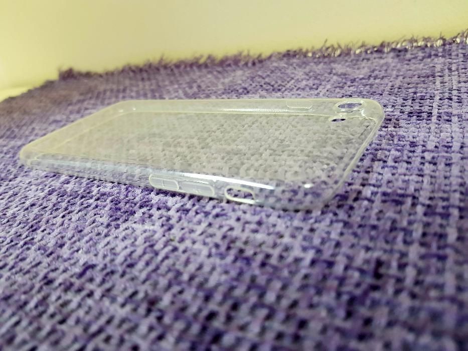 Husa iPhone 8, iPhone 7 - noua - silicon - transparenta
