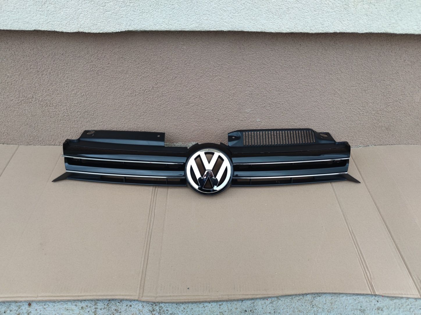 Grila centrala Vw golf 6 noua 2008-2013