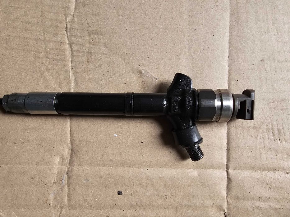 Форсунка топливная. TOYOTA 4.5 дизель