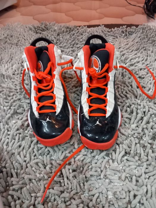 Vând adidași gordani mărimea 35 purtați 1 singura data.stare excelenta