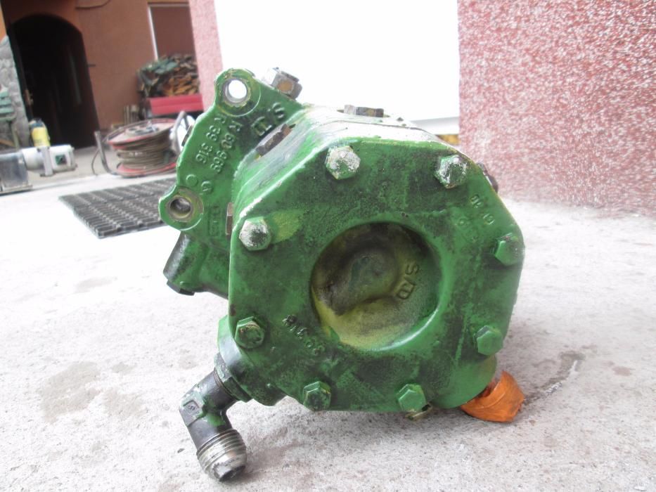 Pompa hidraulica de tractor John Deere