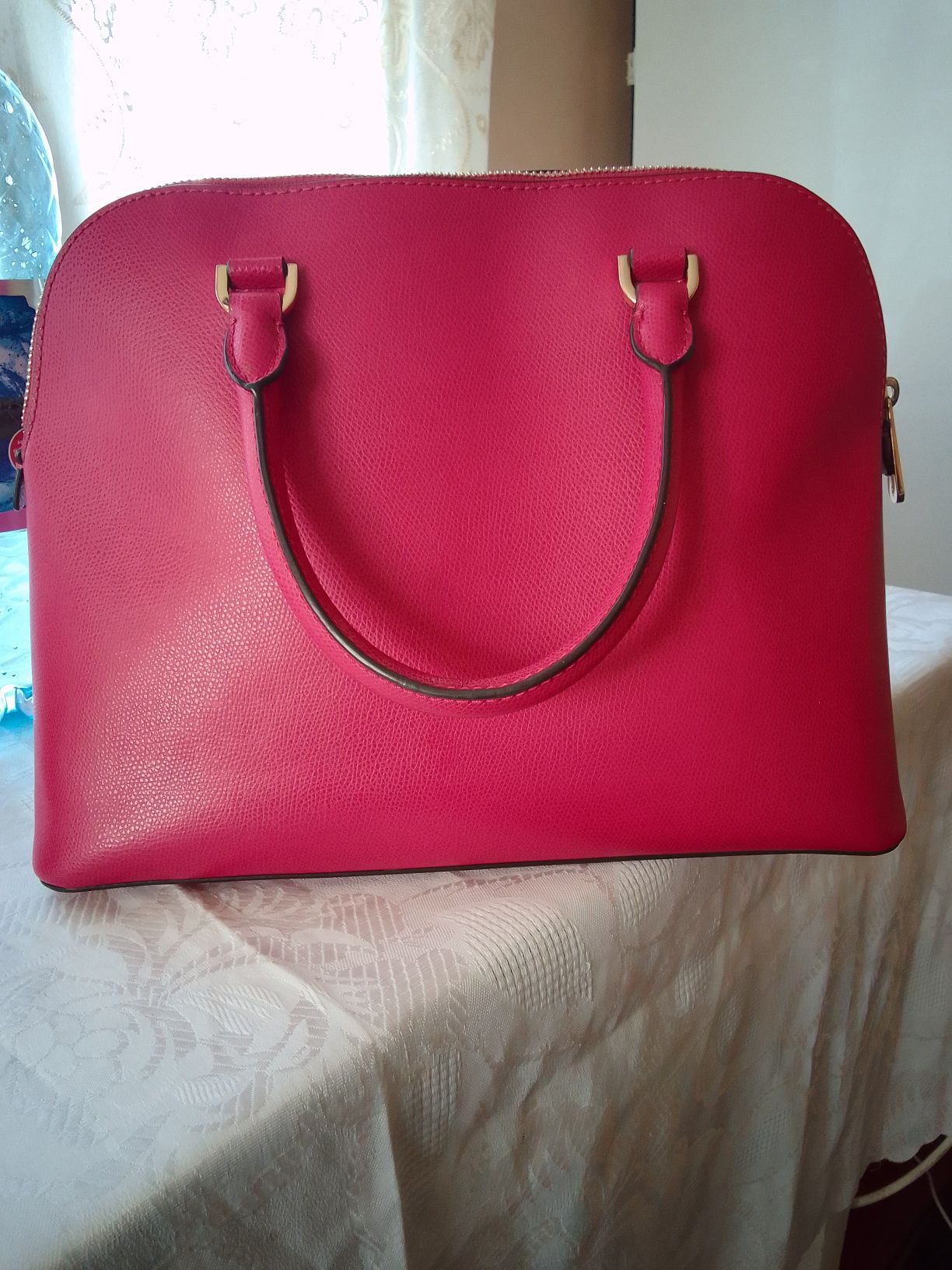 Geanta fucsia originala din piele naturala Michael Kors