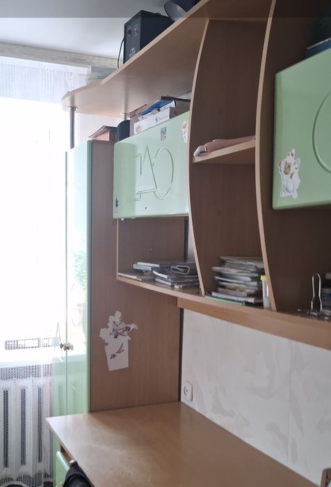Шкаф, полки, стол